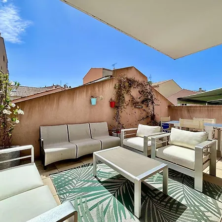 T2 En Centre-ville, Terrasse, Clim Et Parking, Proche Et Commodites - Fr-1-226-550 Apartment Sainte-Maxime